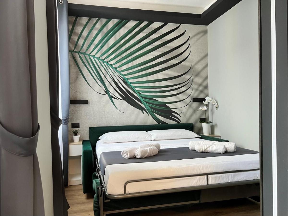 Prestige Duomo Apartment - Lake Como Eksteriør billede